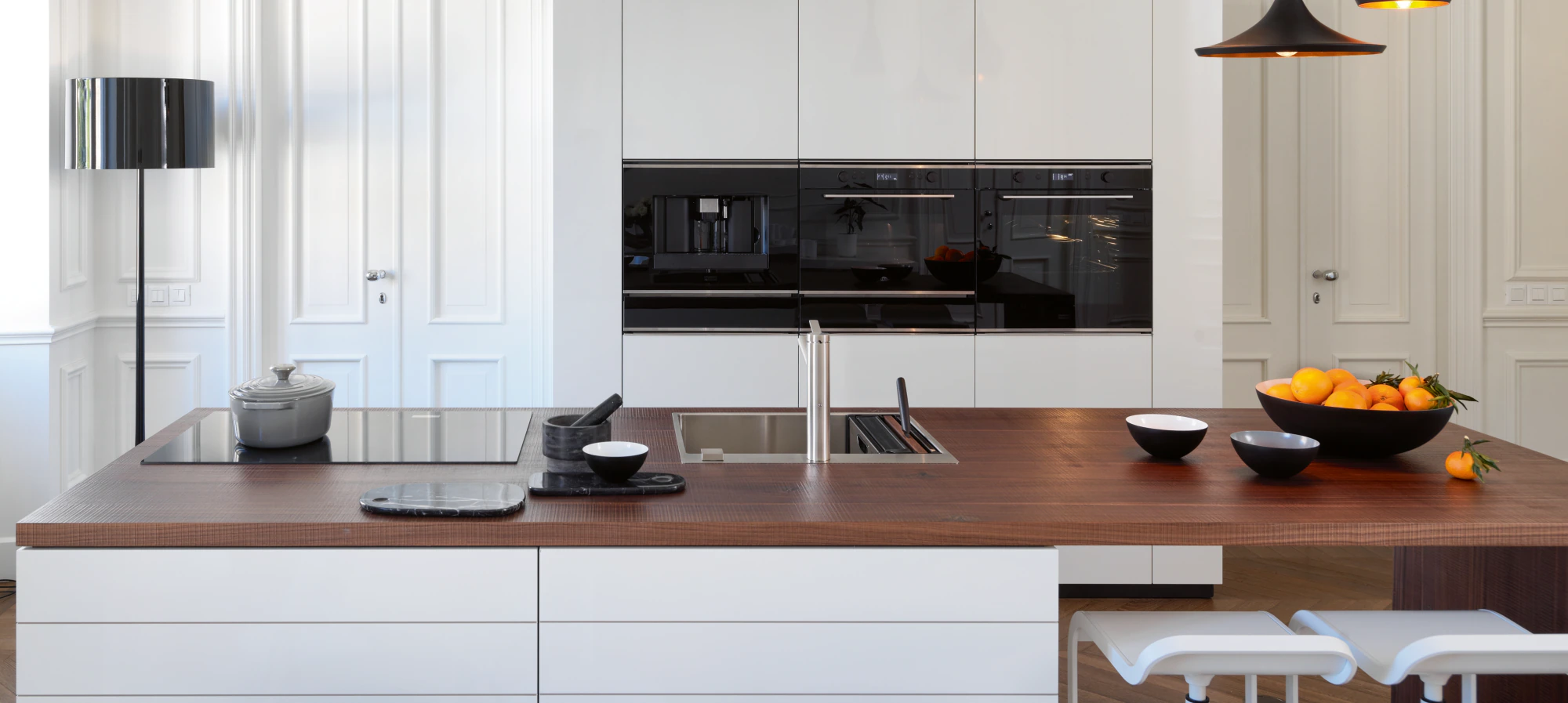 AM006 Mythos Segment Wood Worktop Udine plain.1641293731990